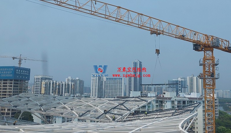 勞動最光榮，致敬一線工作者！