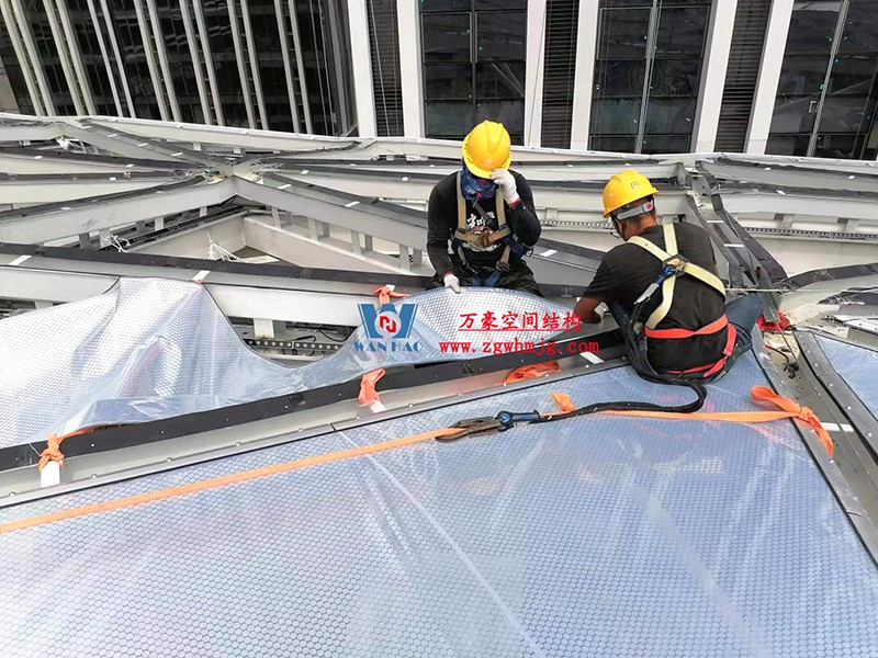 縱使烈日炎炎,腳步從未止歇!海南這個ETFE氣枕膜項目施工進度有最新消息 縱使烈日炎炎,腳步從未止歇!海南這個ETFE氣枕膜項目施工進度有最新消息