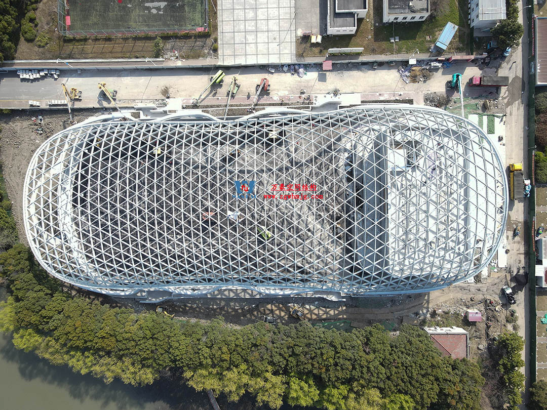 鋼結構雙曲網殼的結構韻律美感