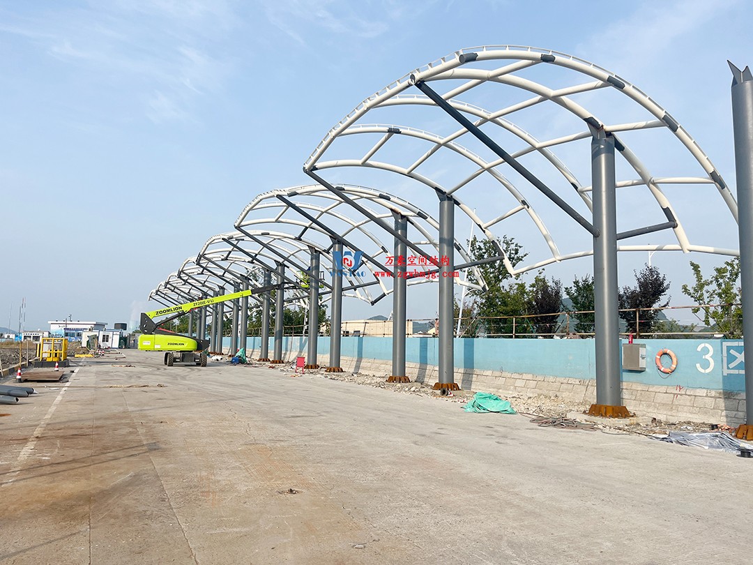 全面加速建設，創建優質精品工程