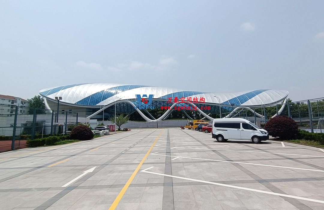 帆影碧波|風雨操場上的ETFE膜結構穹頂 帆影碧波|風雨操場上的ETFE膜結構穹頂