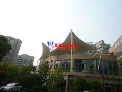 膜結構和傳統結構對比有哪些優勢？膜結構建筑有哪些突出的特點？