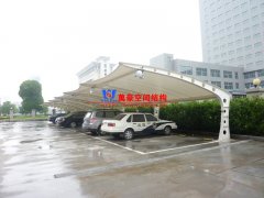 膜結構車棚膜材熱合工藝是怎樣的？需要注意哪些事項？