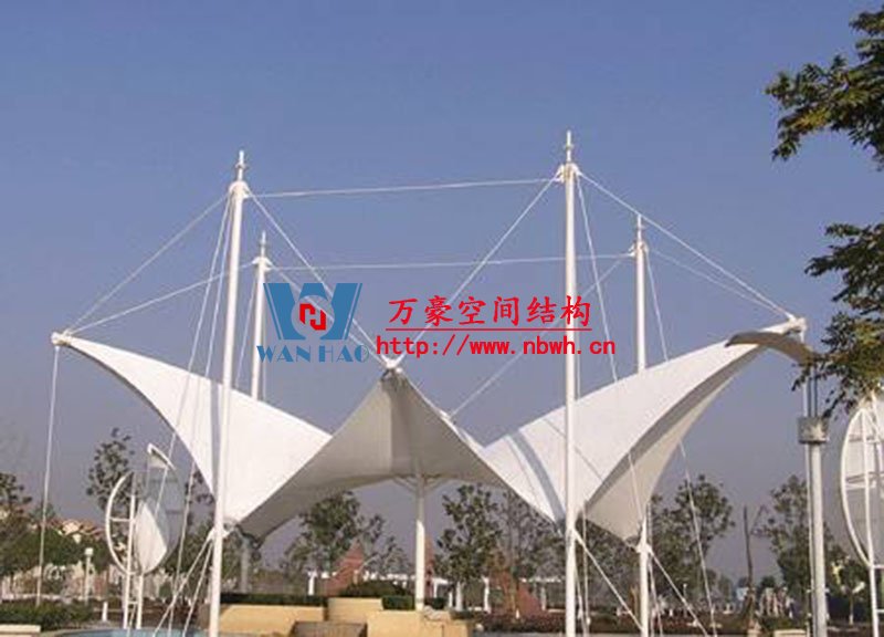 膜結(jié)構(gòu)遮陽(yáng)棚